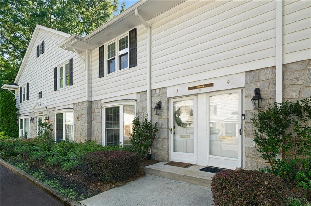 136 Peachtree Memorial Drive Unit VA3