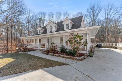 Homes For Sale - 3523 Lighthouse Lane Ln<br/> Gainesville, GA 30504