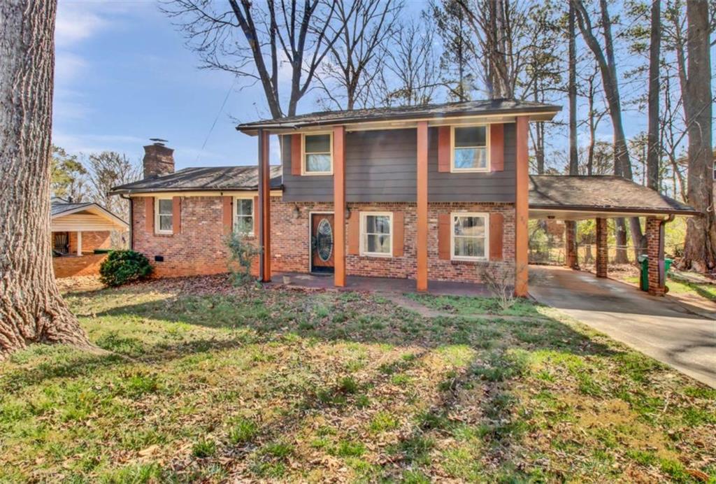 2261 Clanton Terrace