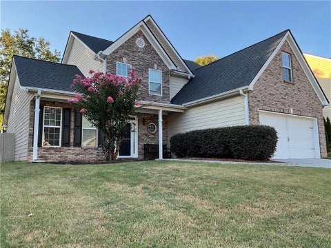 Homes For Sale - 1161 Rose Terrace Circle<br/> Loganville, GA 30052