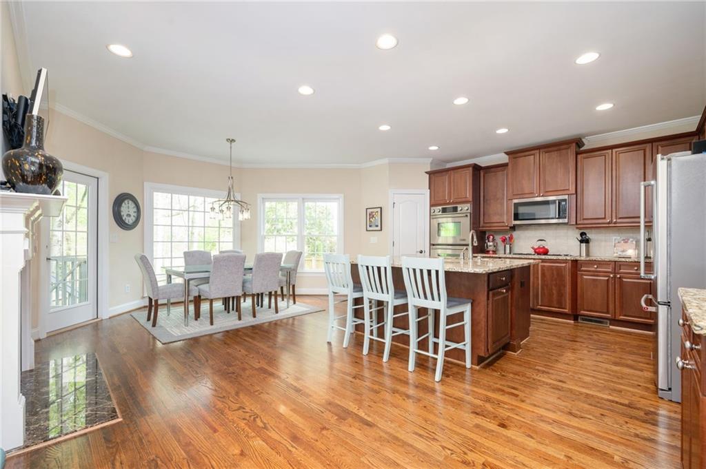 455 Cooper Woods Court, Smyrna, Georgia image 9