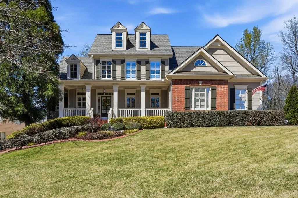 13 Waterstone Drive SE