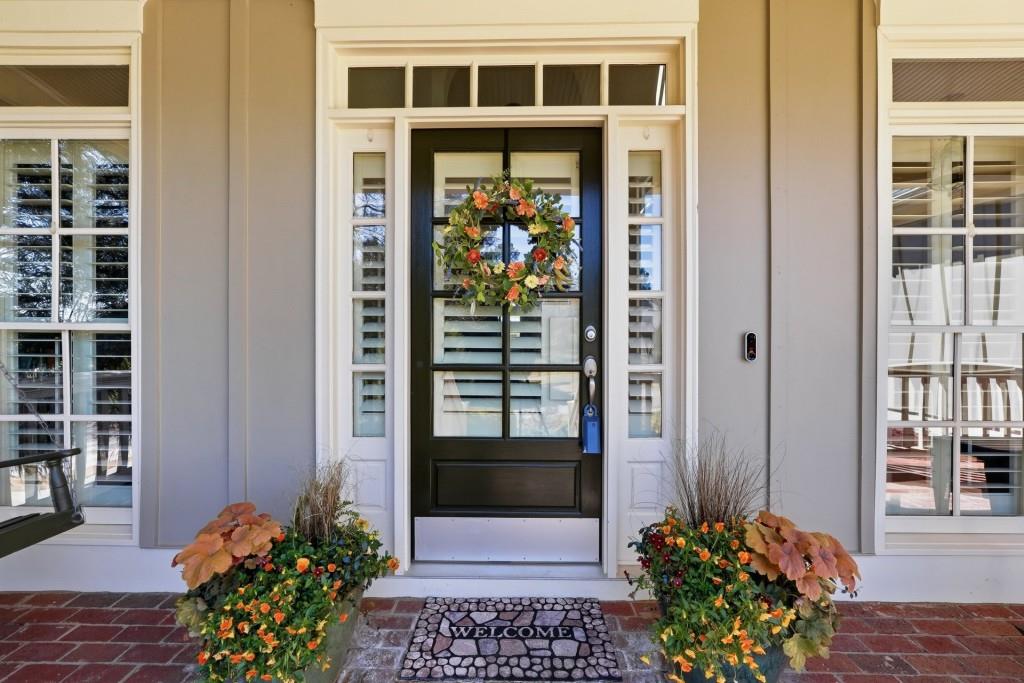 13 WATERSTONE Drive SE