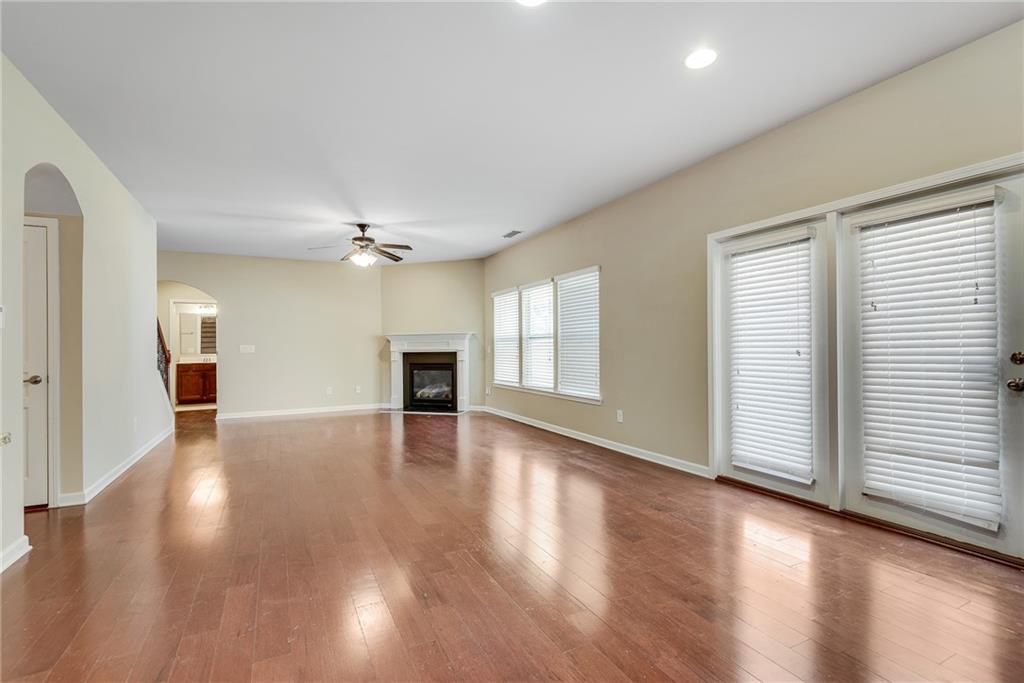 Roberts Landing - Residential Lease