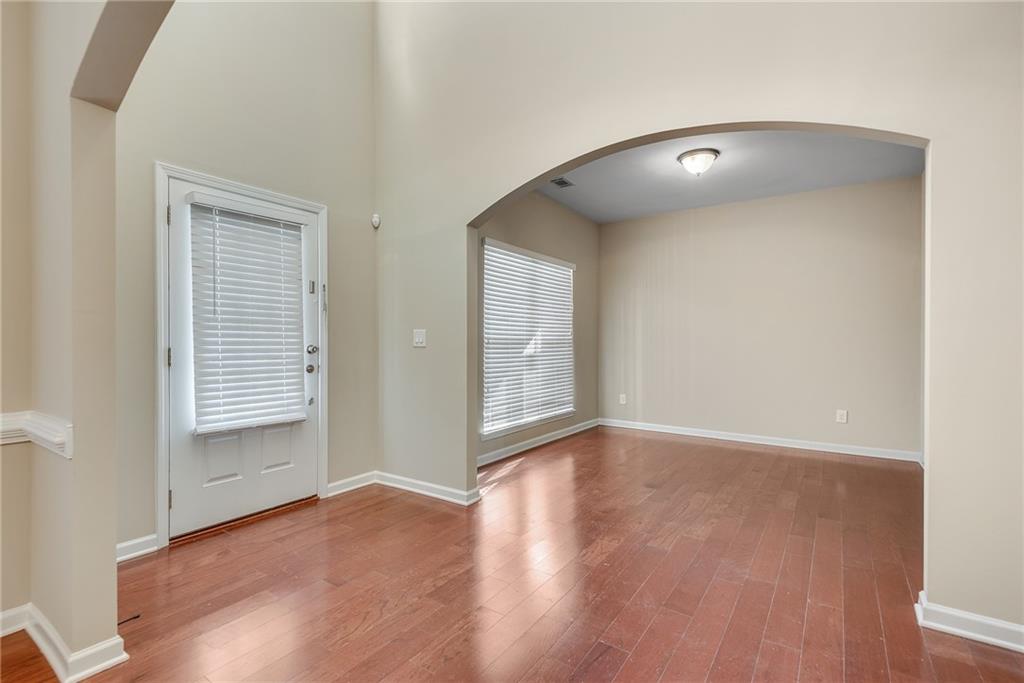 Roberts Landing - Residential Lease