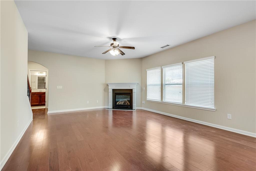 Roberts Landing - Residential Lease