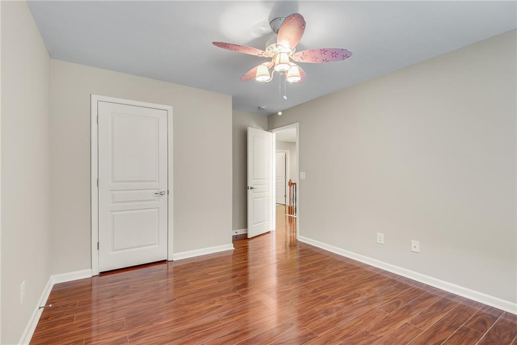 Roberts Landing - Residential Lease