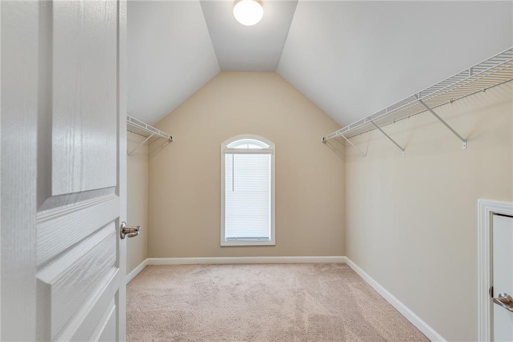 Roberts Landing - Residential Lease