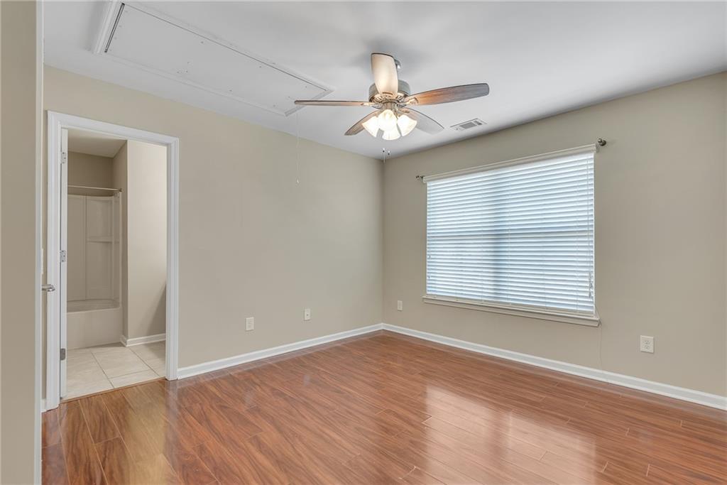 Roberts Landing - Residential Lease