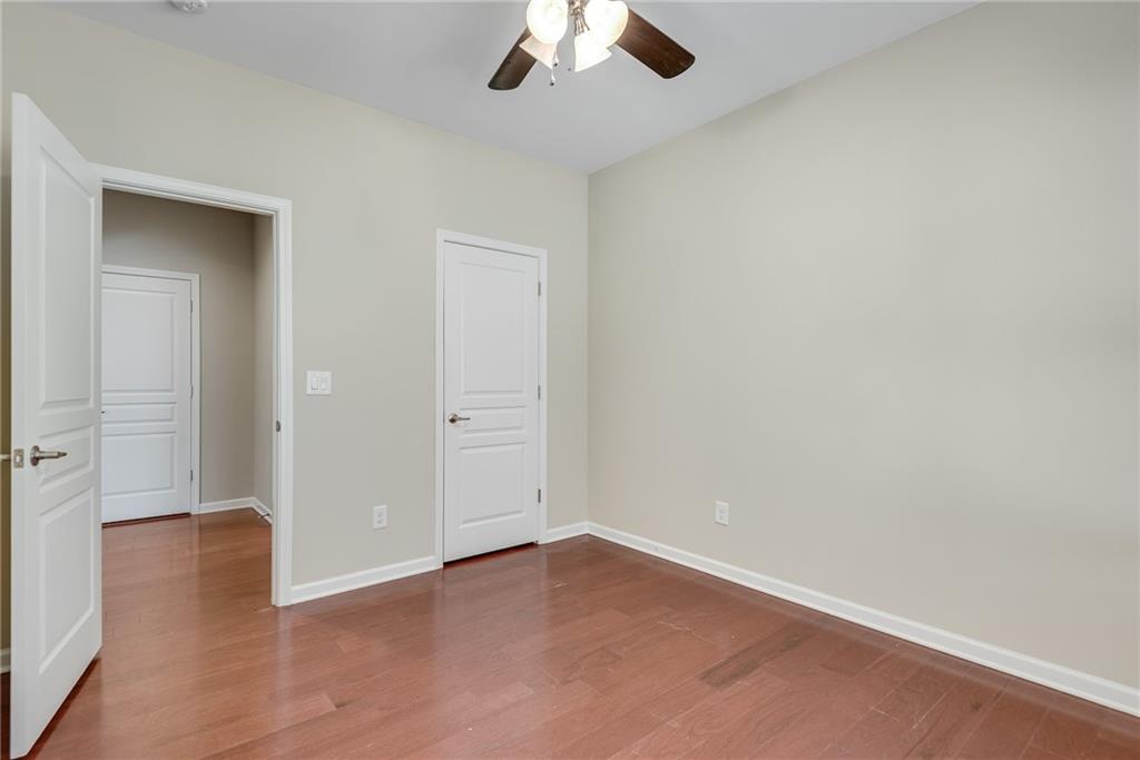 Roberts Landing - Residential Lease