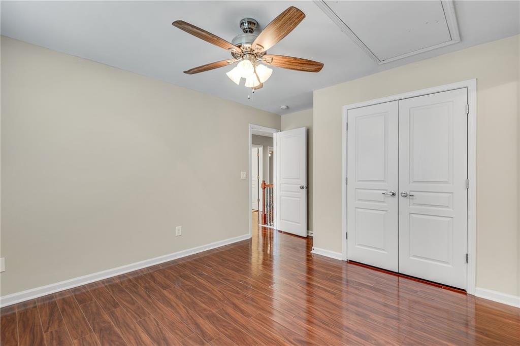 Roberts Landing - Residential Lease