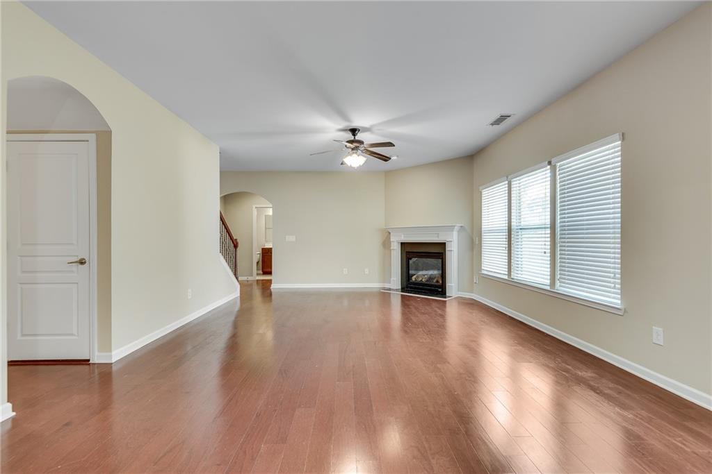 Roberts Landing - Residential Lease