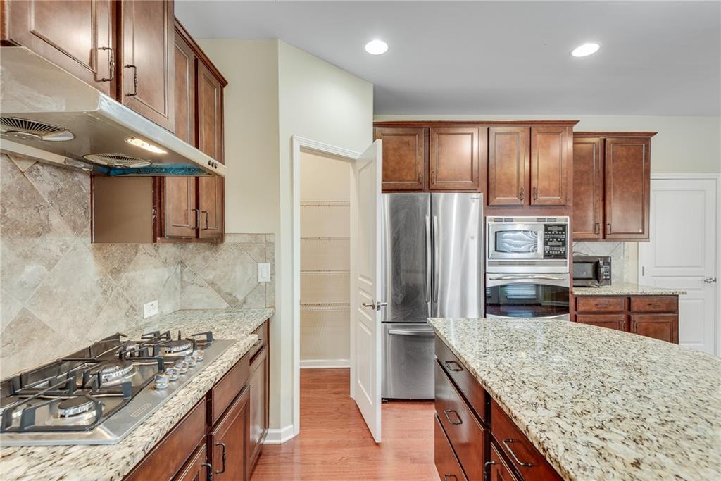 Roberts Landing - Residential Lease