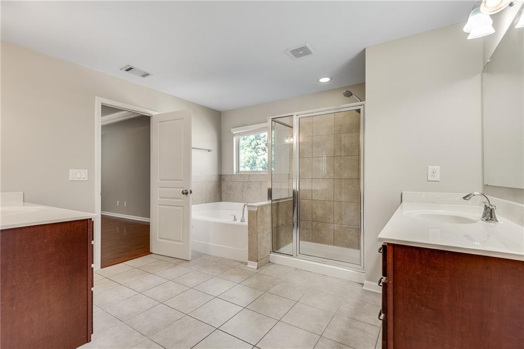 Roberts Landing - Residential Lease