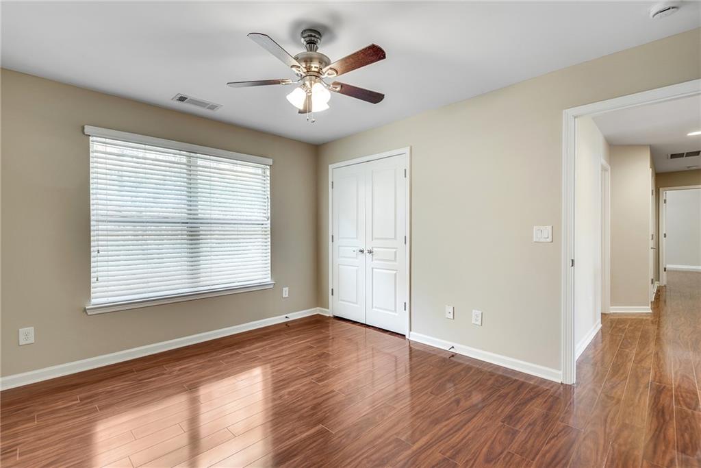 Roberts Landing - Residential Lease