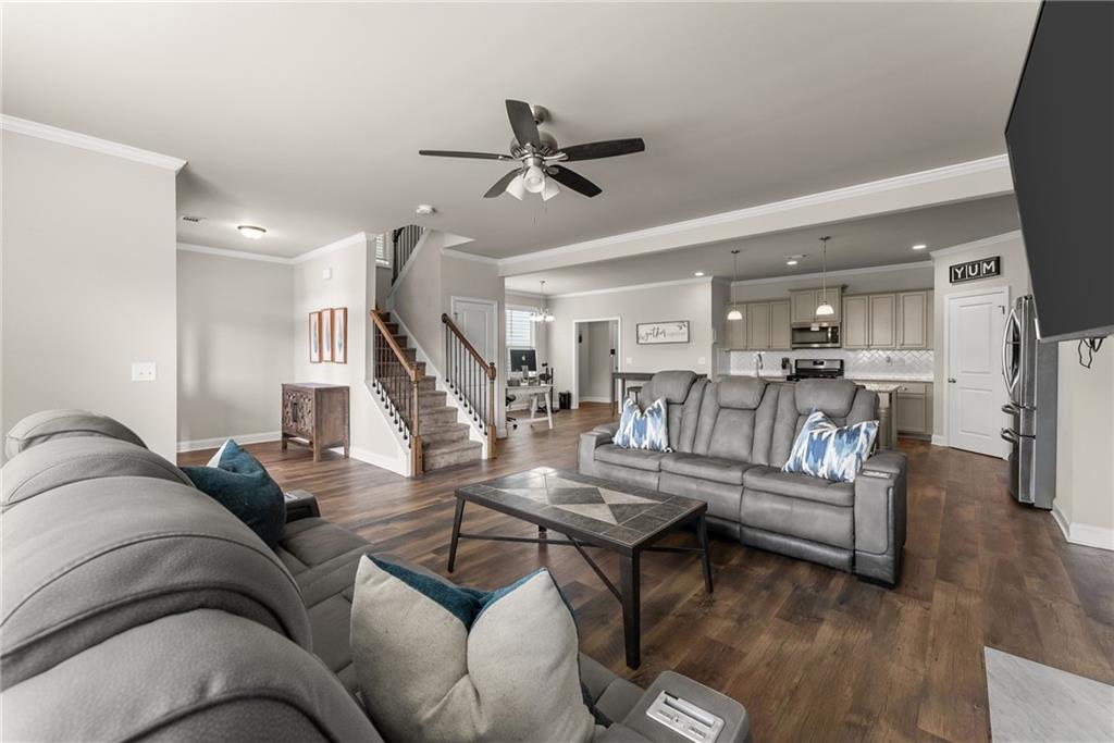 5202 Blake Branch, Flowery Branch, Georgia image 8