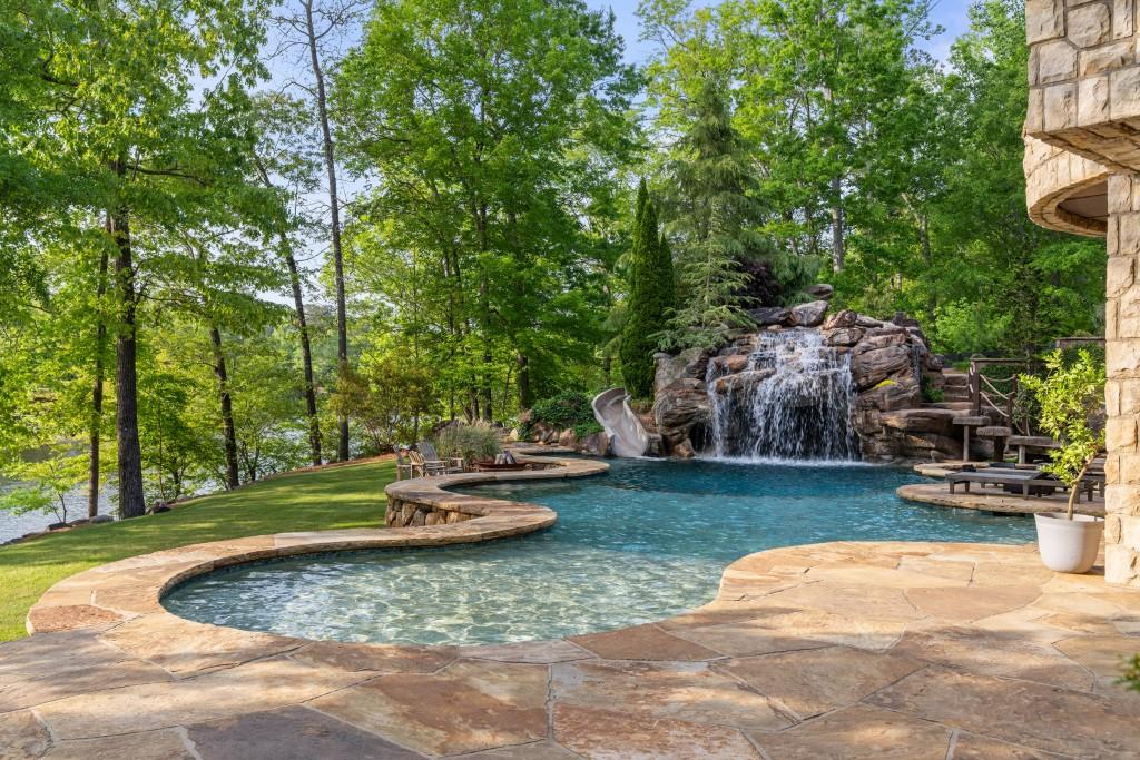 Lake at North Valley - Residential