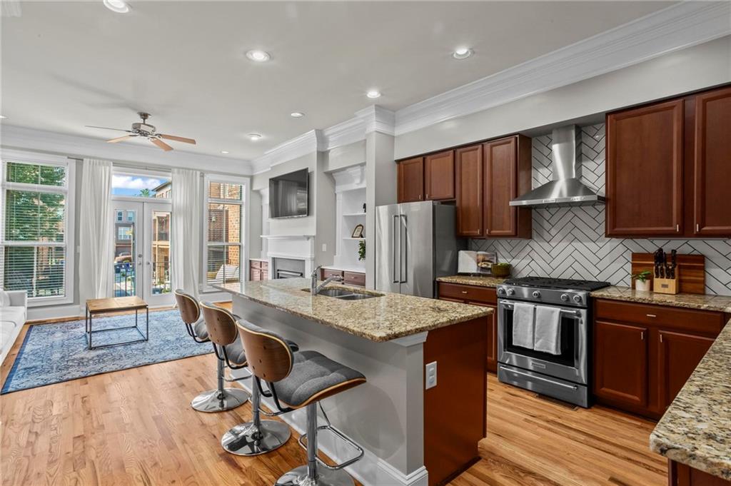 2560 Crescent Park Court