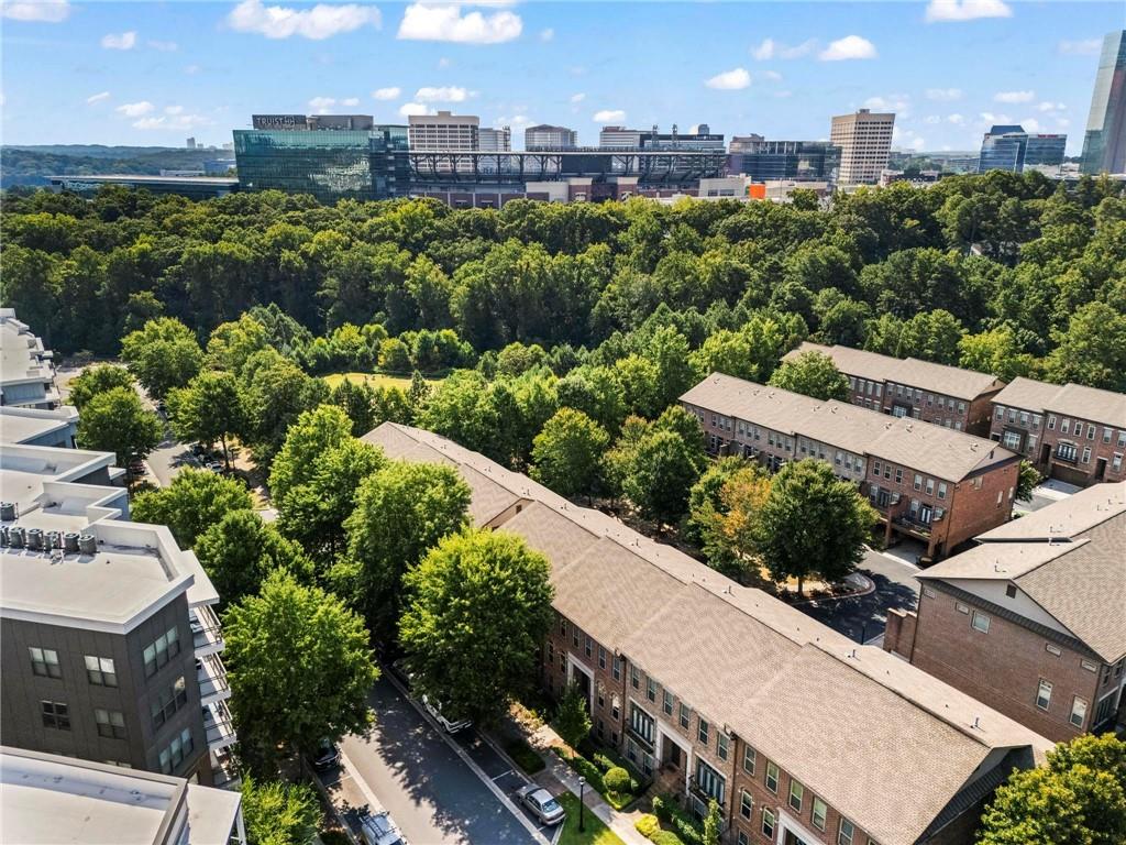 2560 Crescent Park Court