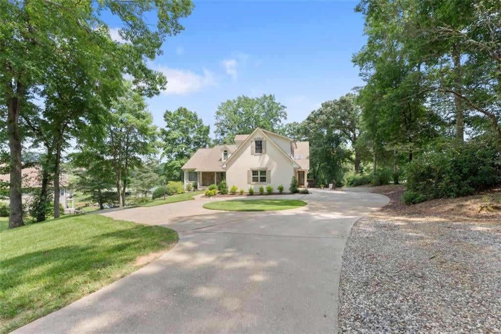 5825 Sweetbottom Lane