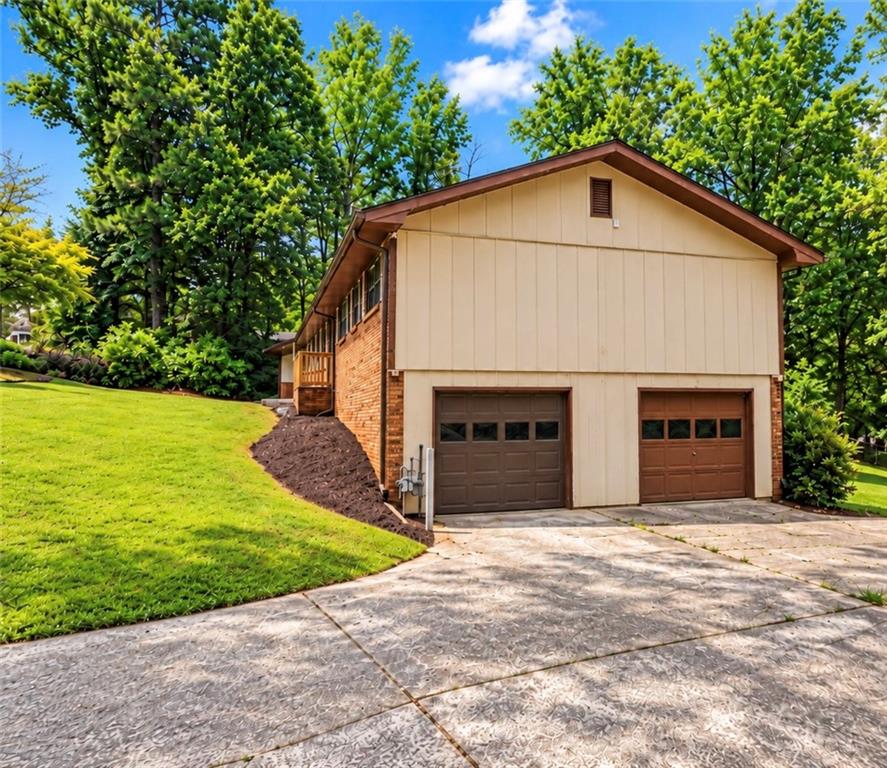 177 Northwind Court SW