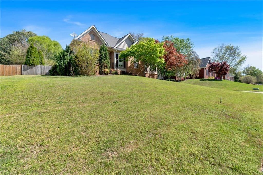 17 Stiles Fairway, Cartersville, Georgia image 4