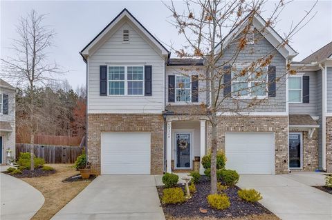 Townhouse For Sale - 5328 Barberry Avenue<br/> Hall County, Oakwood, GA 30566