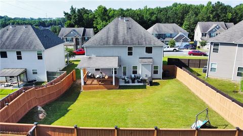 A home in Ellenwood