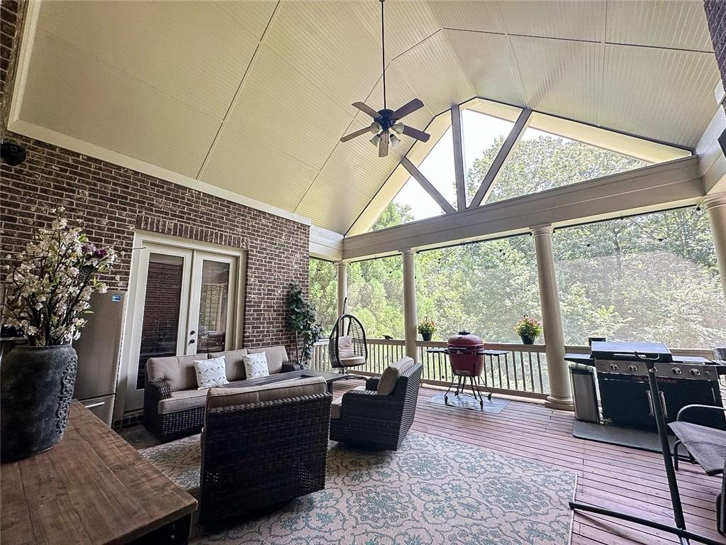 The Woodlands of Chateau Elan - Residential