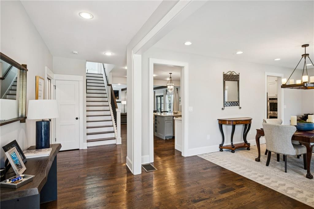 3544 Rockhaven Circle NE