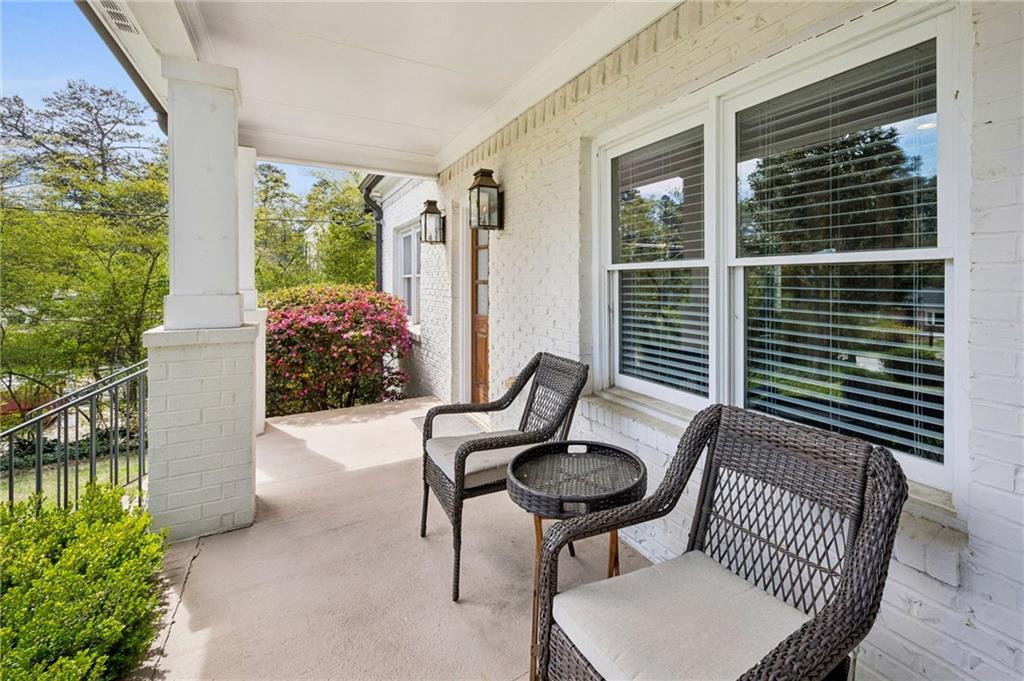 3544 Rockhaven Circle NE