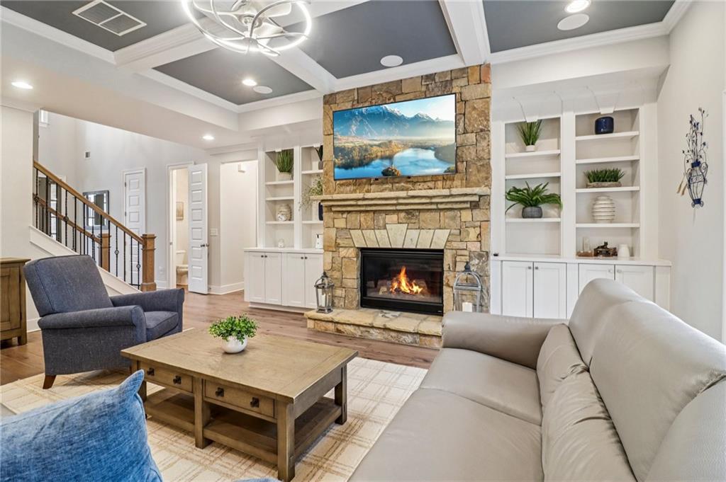 11032 Ellsworth Cove