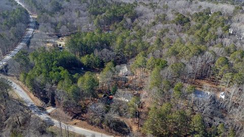 A home in Dawsonville