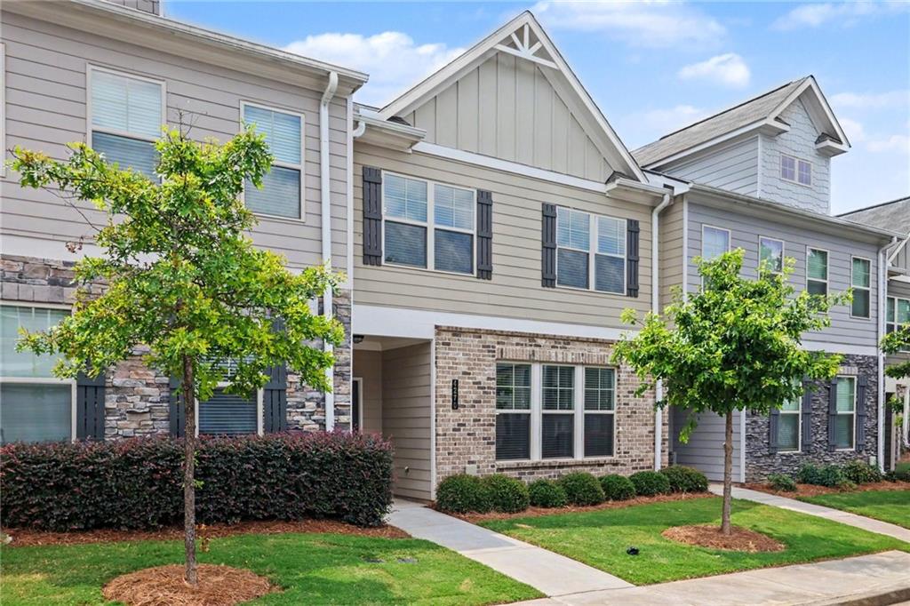 4270 Sunny Oak Lane