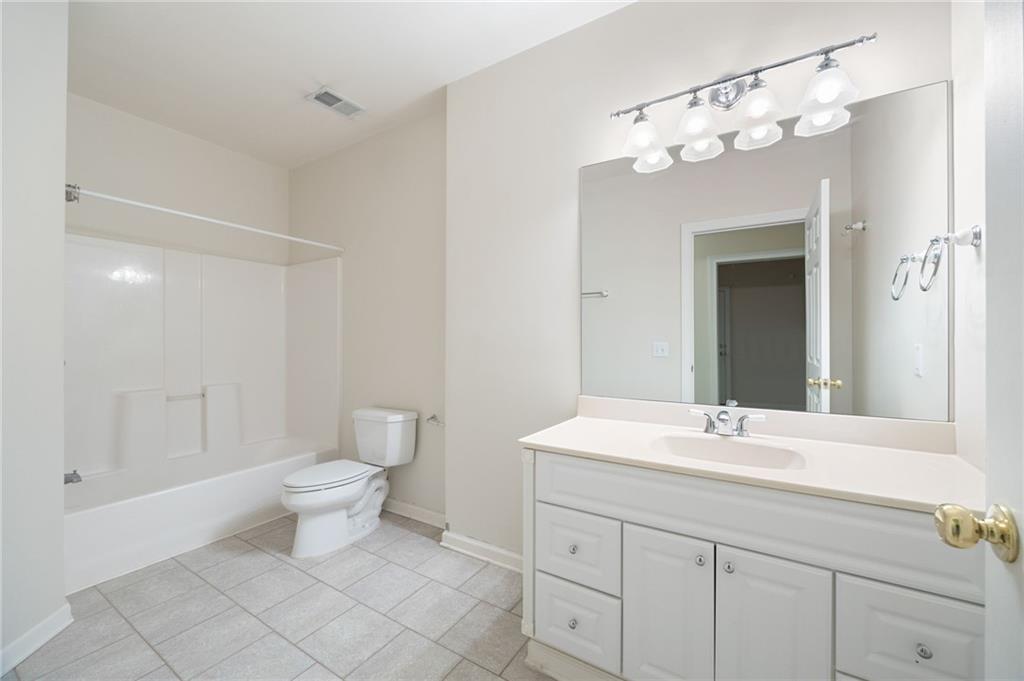 1382 Benbrooke Lane, Acworth, Georgia image 33