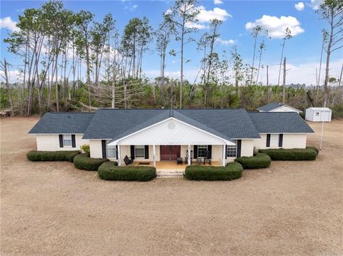 Homes For Sale - 157 Walters Harrell Road<br/> Jeff Davis County, Hazlehurst, GA 31539