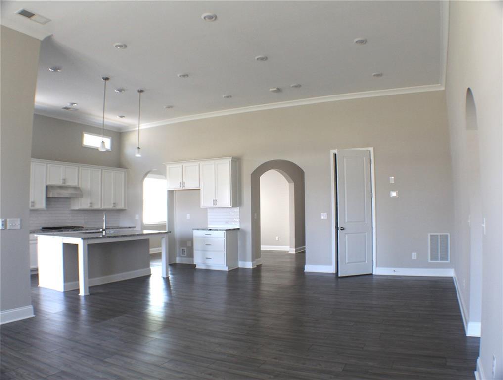 2925 Coach River Way, Cumming, Georgia image 4