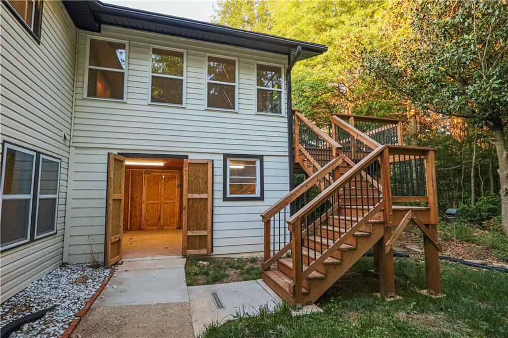 5955 Burnt Hickory Road