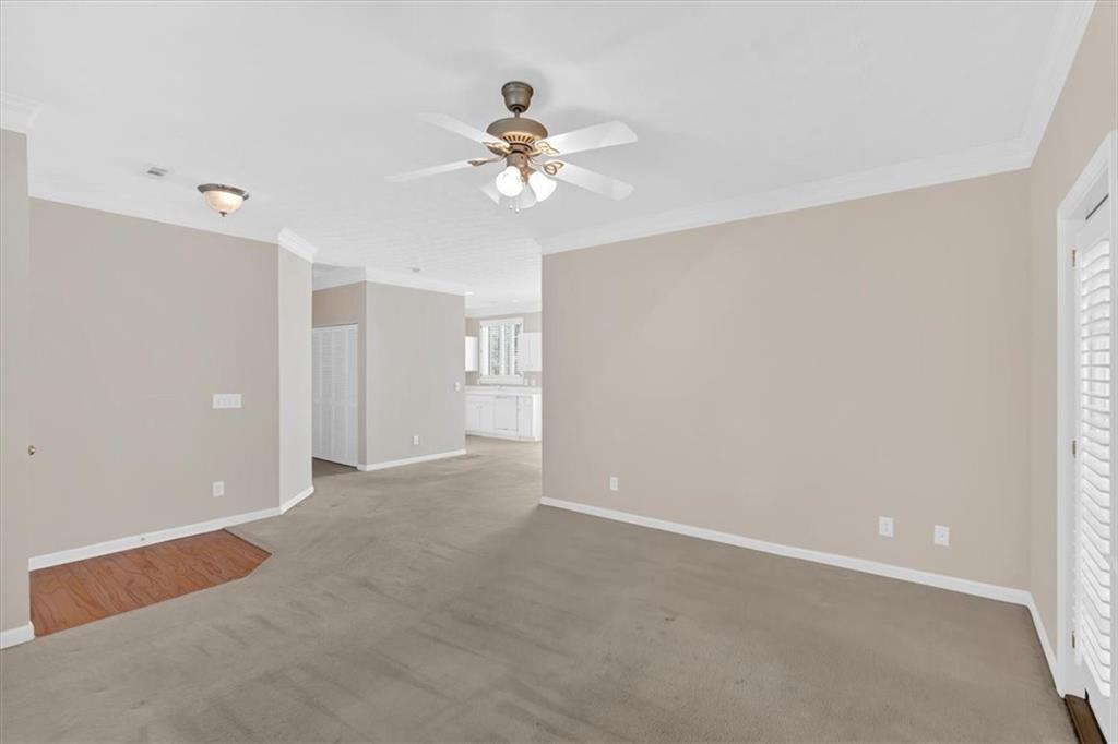 627 W Oaks Drive, Woodstock, Georgia image 7