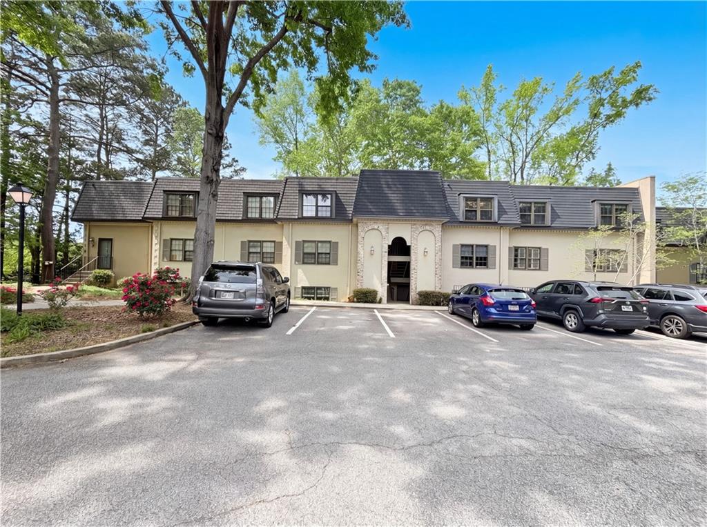 27 Chaumont Square NW