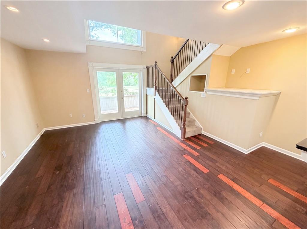 27 Chaumont Square NW