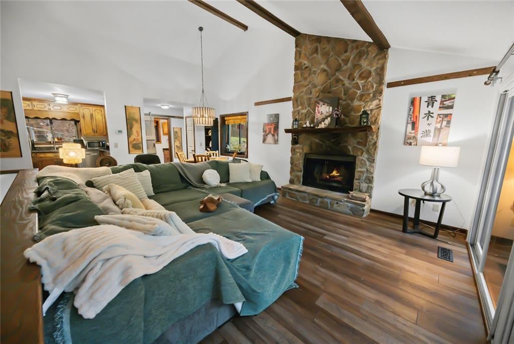 200 Villa Road 128