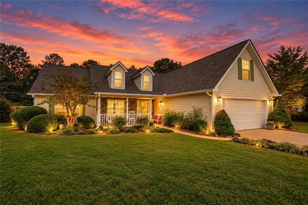 1038 Orchard Circle