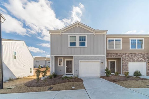 Townhouse For Sale - 29 Padley Drive<br/> Winder, GA 30680