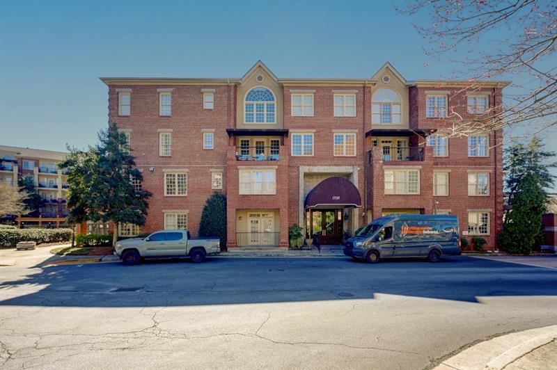 1735 Peachtree Street NE 227