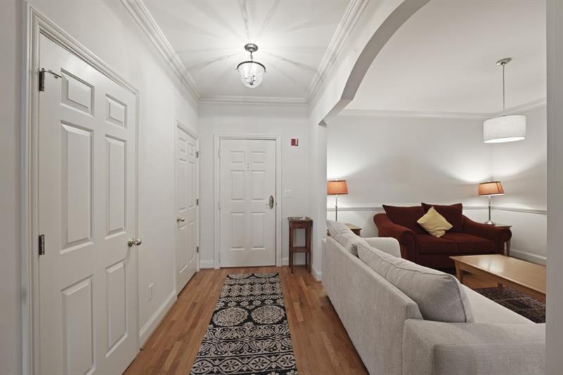 1735 Peachtree Street NE 227