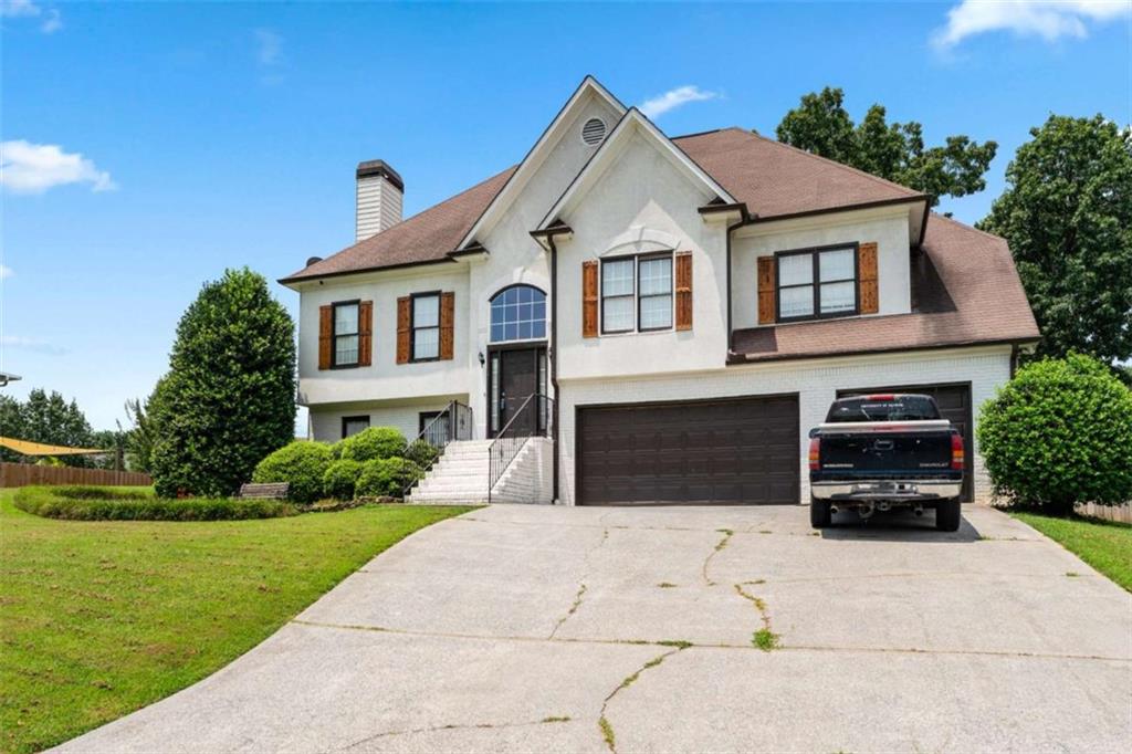 30 Meadowbridge Drive