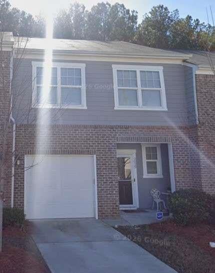 Townhouse For Rent - 2009 Millstream Hollow<br/> Conyers, GA 30012