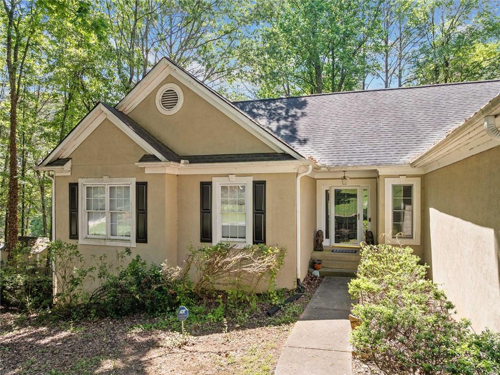 614 Springharbor Drive, Woodstock, Georgia image 2