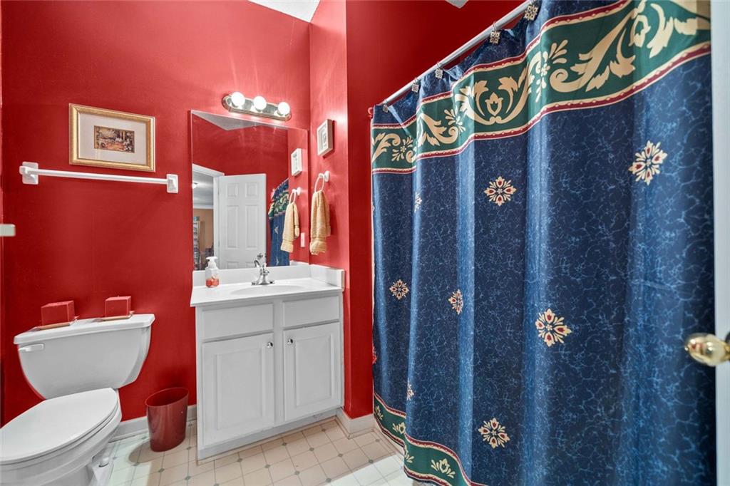 614 Springharbor Drive, Woodstock, Georgia image 11